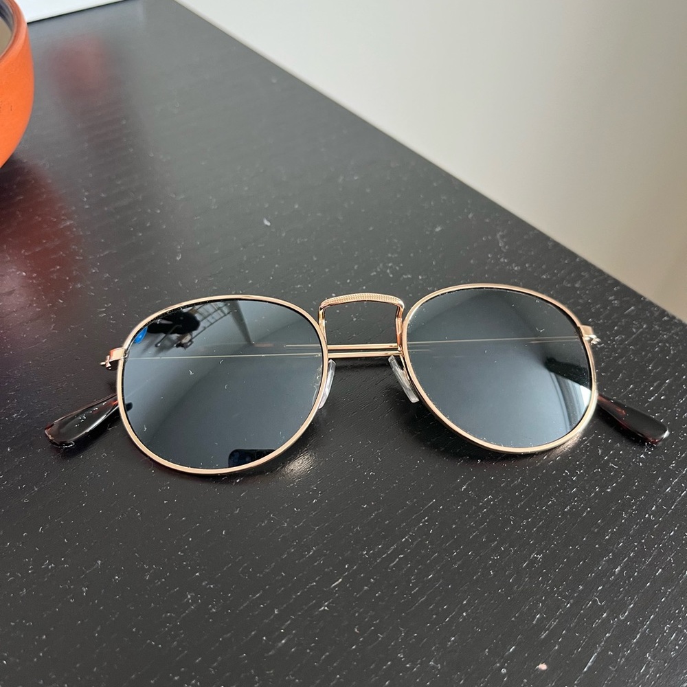 Simons Gold Rimmed Black Sunglasses - Picture 3 of 3